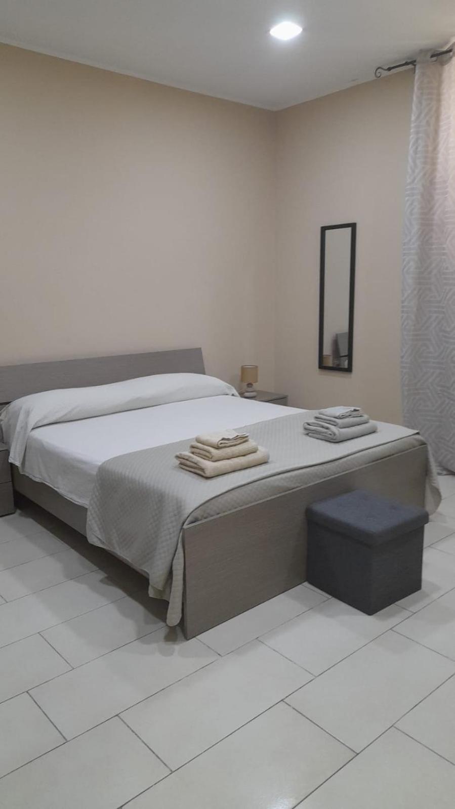 76 Avenue Suites Wi-Fi - Shuttle เรจโจ ดี คาลาเบีย ภายนอก รูปภาพ