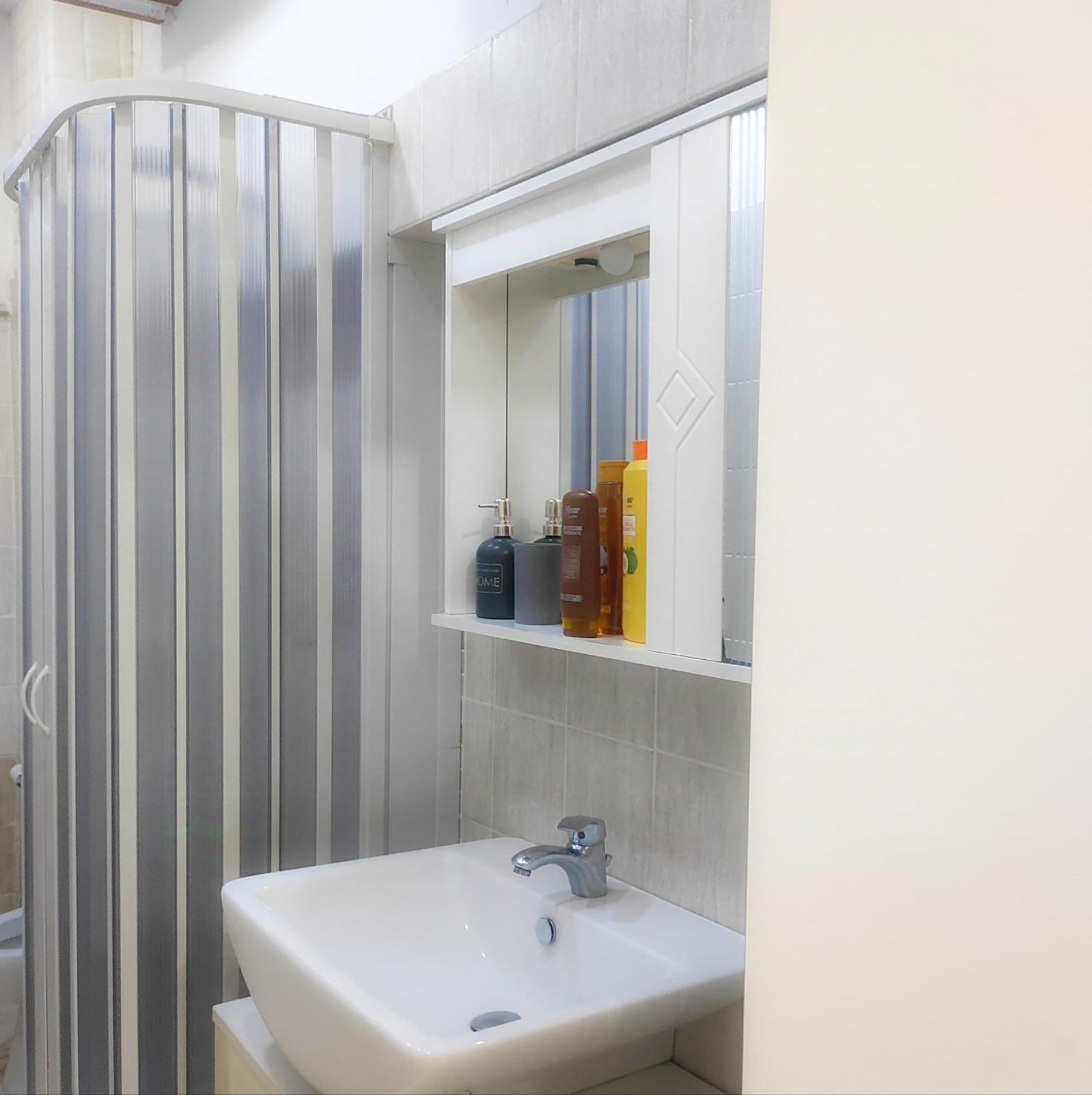 76 Avenue Suites Wi-Fi - Shuttle เรจโจ ดี คาลาเบีย ภายนอก รูปภาพ
