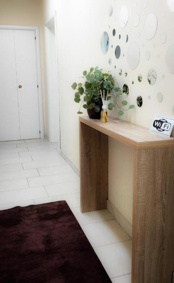 76 Avenue Suites Wi-Fi - Shuttle เรจโจ ดี คาลาเบีย ภายนอก รูปภาพ